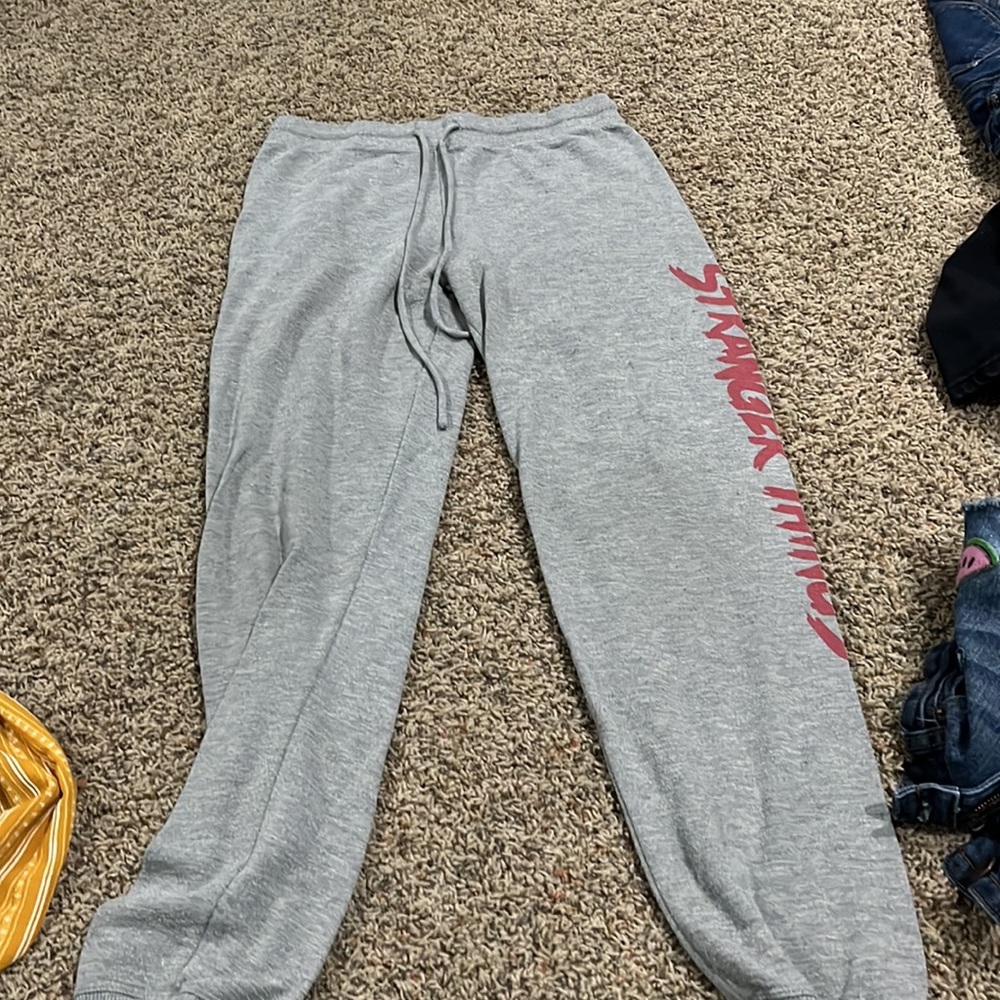 Stranger Things Sweats - Picture 3 of 3